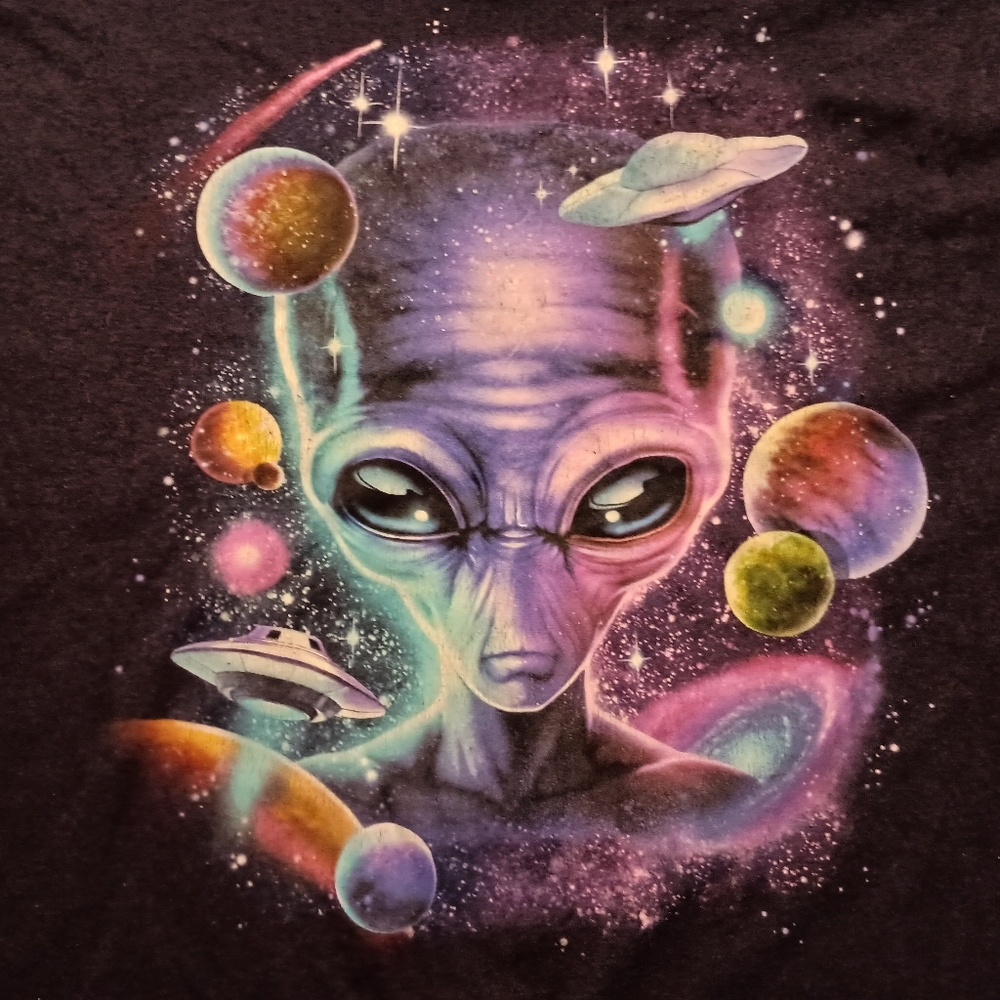 TRIPPY ALIEN T-SHIRT - 2XL // Psychedelic Cosmic tee shirt - Picture 5 of 7